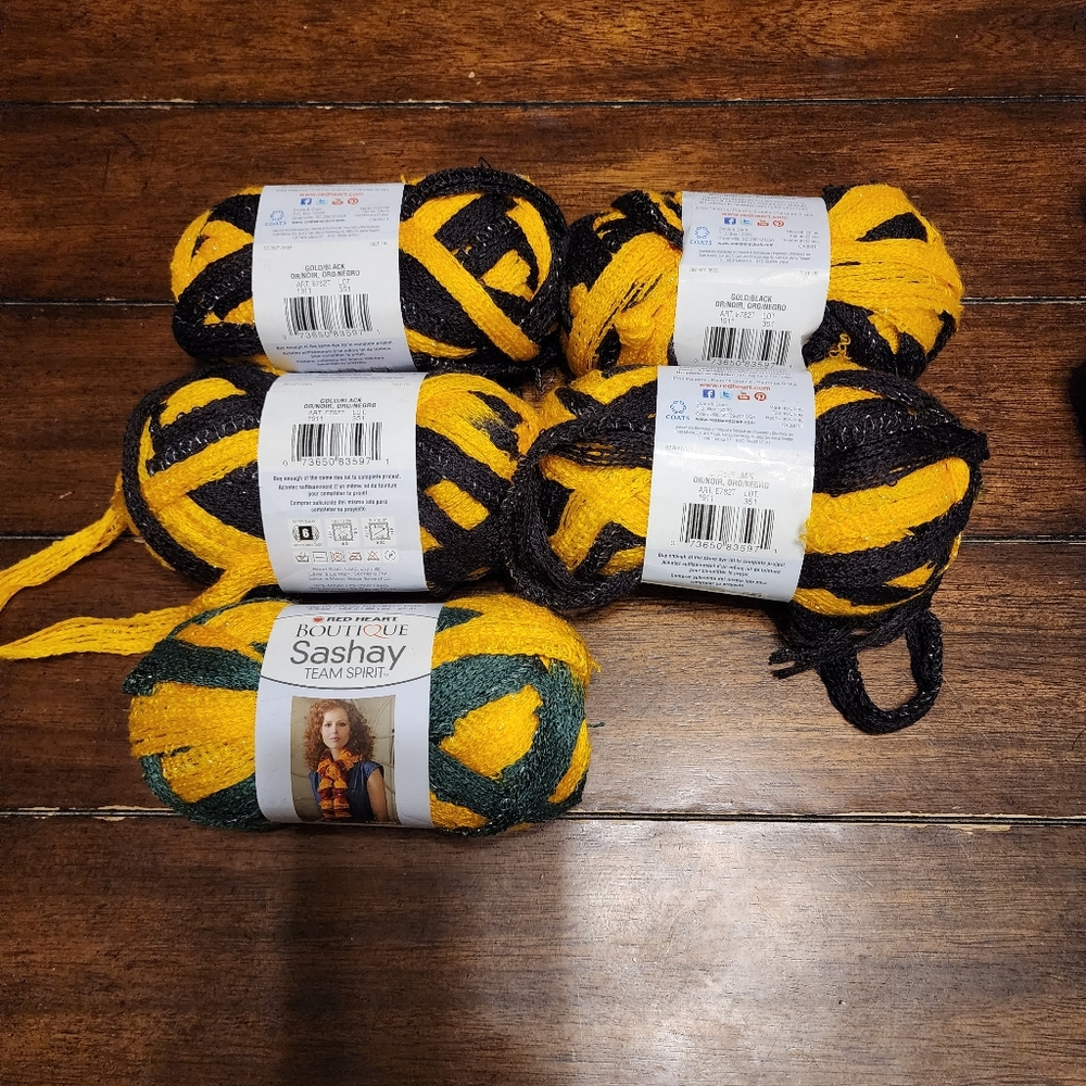 Red Heart Boutique Sashay Yarn Lot of 5